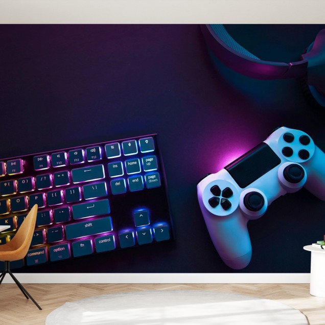 Wallpaper cu o tastatură rgb și un joystick cu o iluminare vibrantă, pe un fundal violet