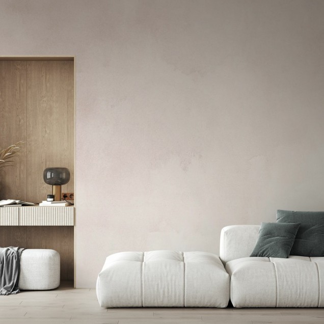 Wallpaper roz pal cu aspect de acuarelă, decorat cu un model subtil de nuanțe.