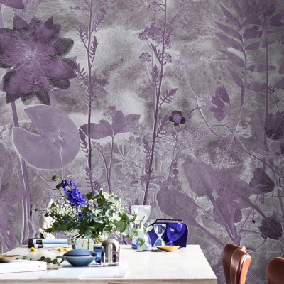 Wallpaper cu motive florale delicate în nuanțe de violet
