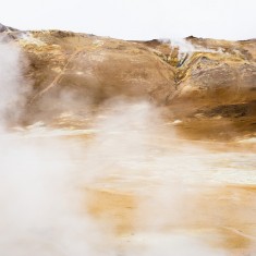 Fototapet Hot Springs of Námafjall, Personalizat, Photowall