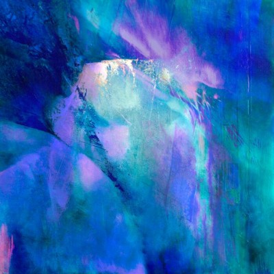 Tapet cu model abstract Purple Harmony, cu nuanțe de purpuriu, albastru și verde.