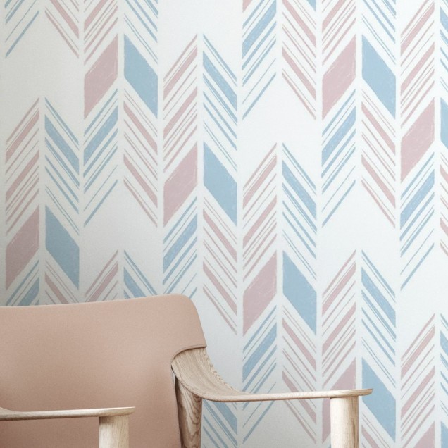 Tapet Herringbone IV, Blue and Pink, cu model geometric de oase de hering in nuante de albastru si roz, in living