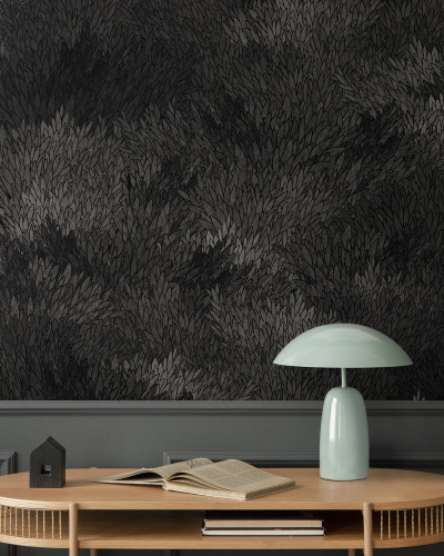 Tapet Meadow, Dark Grey cu un design minimalist al frunzelor, in tonuri de gri închis