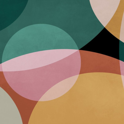 Tapet geometric abstract cu culori vibrante de verde, roz, portocaliu și galben, aplicat pe un perete din dormitor