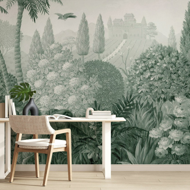 Tapet cu design toscan, Tuscan Splendor, Green - Panorama. Prezinta un peisaj cu palmieri, flori si un conac in tonuri de verde si gri.