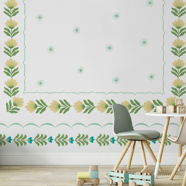 Fototapet cu design floral delicat în tonuri de alb și verde