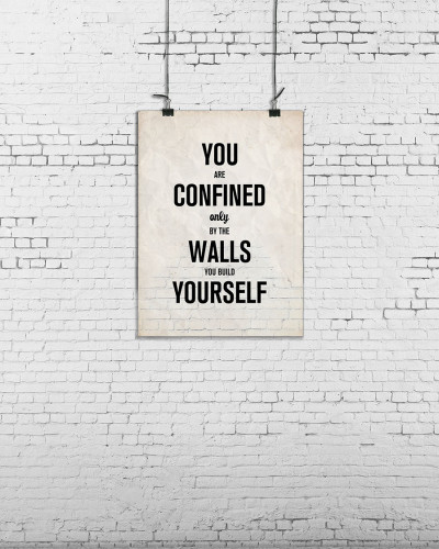 Poster Zid de Caramida cu citatie motivationala, decor living modern