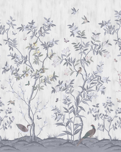 Tapet Chinoiserie Chic, Pearl Gray cu design cu ramuri de copac și păsări delicate, pe un fond gri perle.