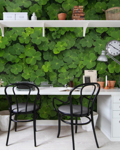 Tapet 3D cu trifoi verde, perfect pentru a crea o atmosferă relaxantă și vibrantă în casa ta.