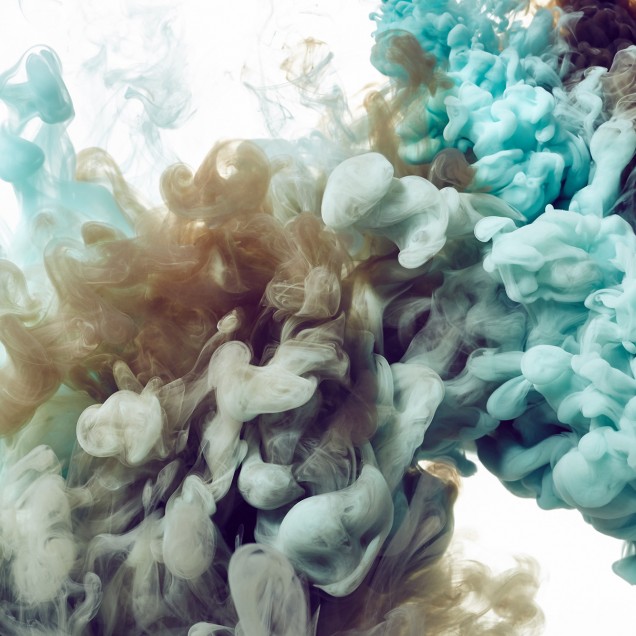 Tapet 3D cu design abstract modern. Inspirat de inelele de fum.