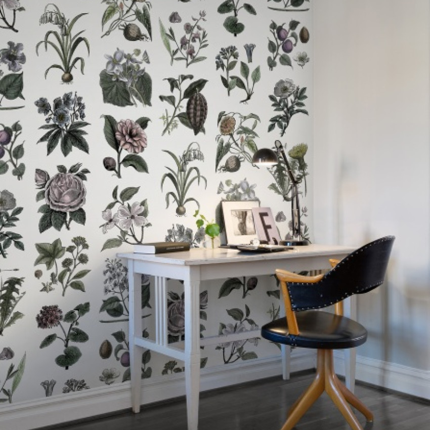 Tapet cu design floral delicat, perfect pentru living, dormitor sau birou. Creaza o atmosfera relaxanta si primitoare in casa ta.