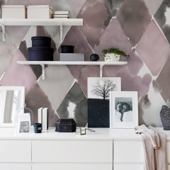 Fototapet Big Harlequin, Plum, personalizat, Rebel Walls