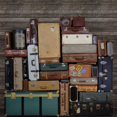 Foto tapet 3D Stacked Suitcases, Heap, personalizat, repetitiv, Rebel Walls