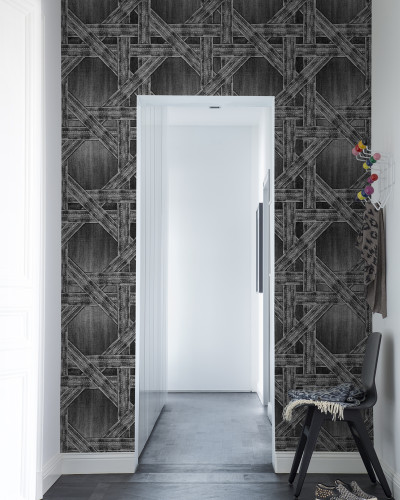 Tapet Denim Trellis Negru - Un model geometric elegant din denim negru, perfect pentru a adăuga un strop de stil modern oricărei încăperi.