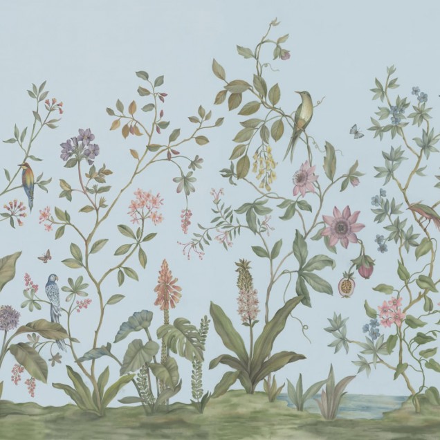 Tapet Chinoiserie Blue cu model floral complex.