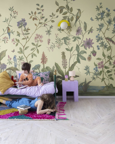 Tapet floral chinoiserie in nuante de galben