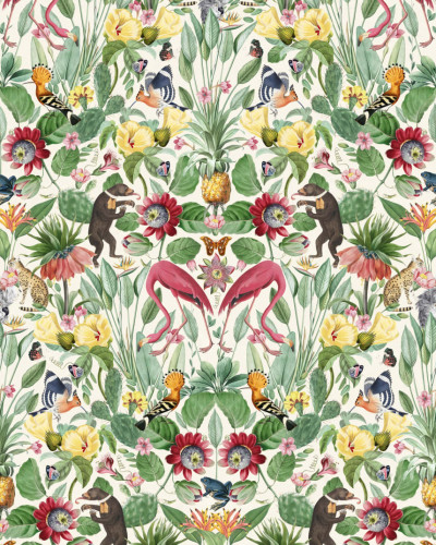 Tapet cu design exotic Whimsical Jungle, Day, cu flamingo roz, maimuțe joviale, păsări colorate și flori tropicale.