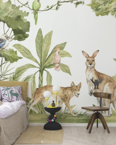 Tapet Jungle Animals cu animale simpatice din jungla si frunze luxuriante in acuarela.