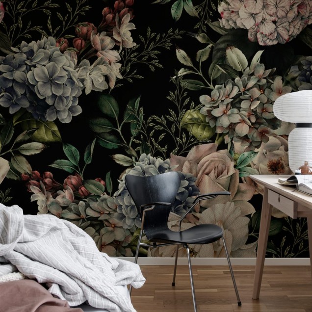 Tapet floral vintage cu flori delicate și culori pastelate.