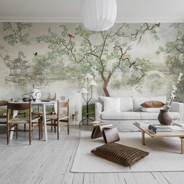 Tapet cu un copac fantastic si pasari in zbor, pentru un decor modern si elegant.