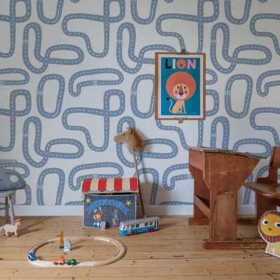 Tapet Race Track, Soft Blue, cu design distractiv de piste de curse