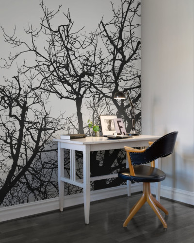 Tapet cu design minimalist cu siluete de copaci goalați, în nuanțe de negru