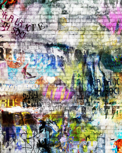 Tapet Street Art, Brick Wall, design unic cu graffiti, perfect pentru a crea un accent modern și vibrant în orice cameră.