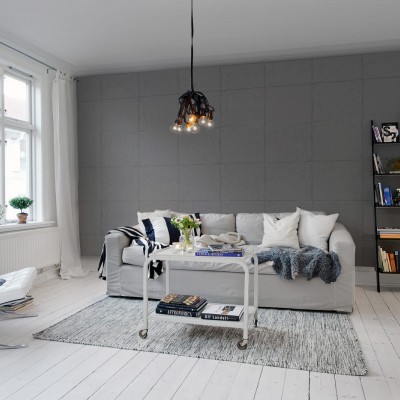 Tapet cu aspect de beton în living