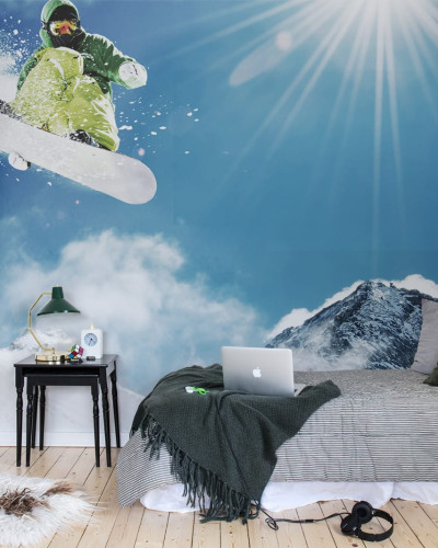 Tapet Snowboard cu un design dinamic ce ilustrează un snowboarder in plină acțiune