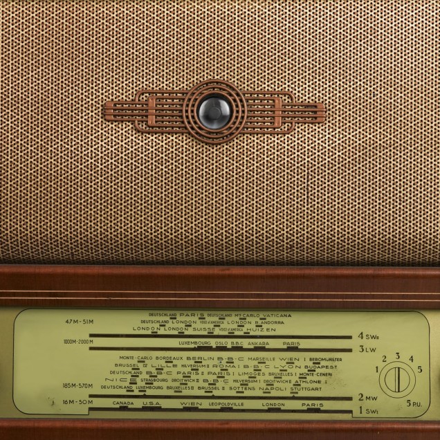 Wallpaper radio vintage