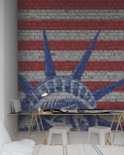 Imagine de perete cu un zid de cărămidă cu drapel american și Statuia Libertății.