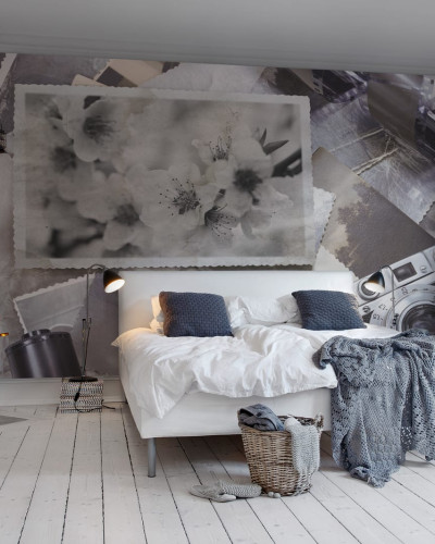Un tapet cu design nostalgic, format din fotografii vechi și detalii subtile, perfect pentru a crea o ambianță relaxantă.