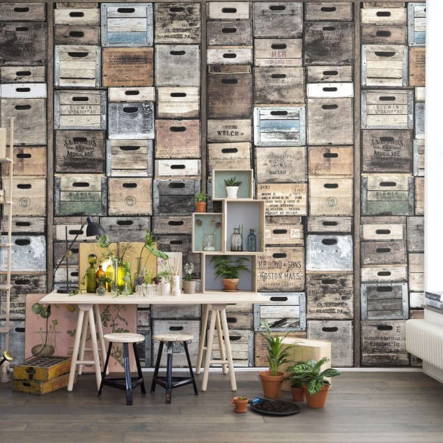 Tapet cutii vintage, design industrial urban, cutii din lemn, aspect eclectic, texturi autentice, tonuri calde