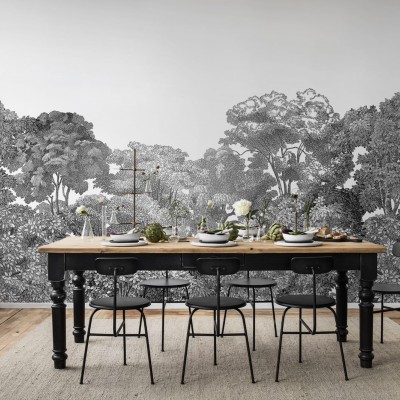 Tapet Bellewood Black Toile, design minimalist cu copaci si frunze, in nuante de gri.
