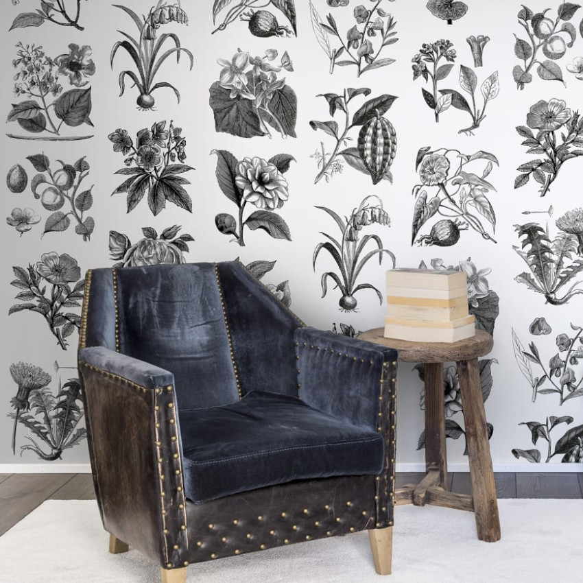 Tapet cu design floral delicat, perfect pentru living, dormitor sau birou. Creaza o atmosfera relaxanta si primitoare in casa ta.