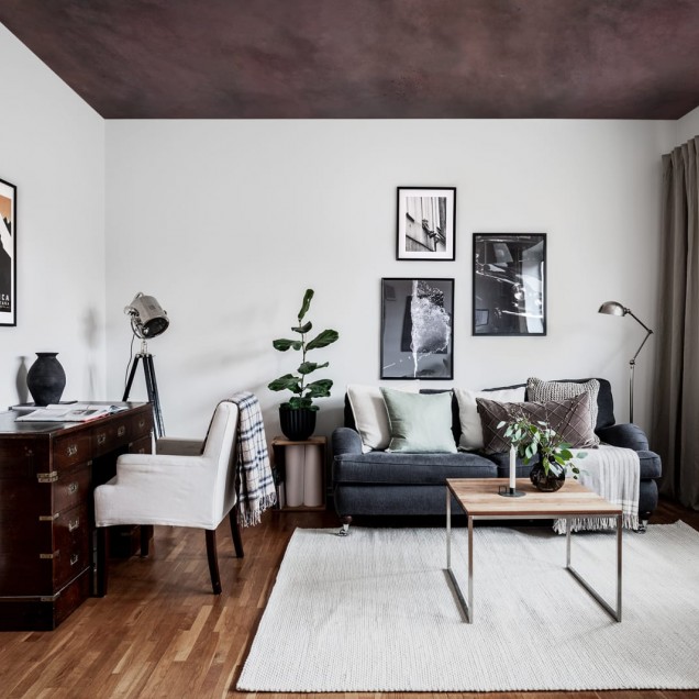 Tapet cu aspect de beton in maro inchis - Color Clouds, Maroon