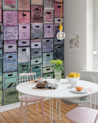 Tapet 3D cu design vintage, imagini cu cutii din lemn vechi, pictate în culori pastelate