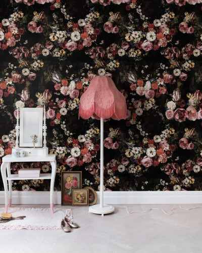 Tapet floral 3D cu flori delicate și un design bogat.