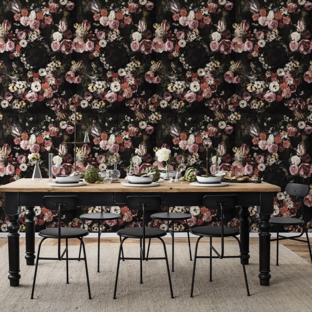 Tapet floral 3D cu flori delicate și un design bogat.