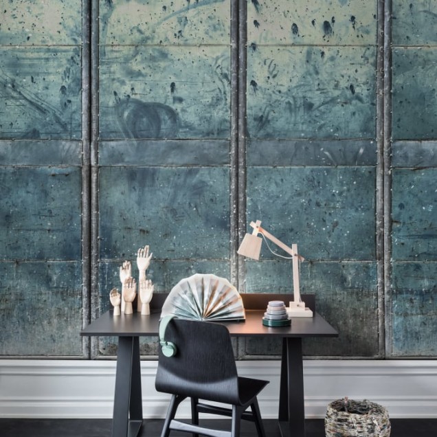 Tapet Metal Gradient cu aspect vintage, inspirat de textura metalului, cu nuanțe de albastru și gri