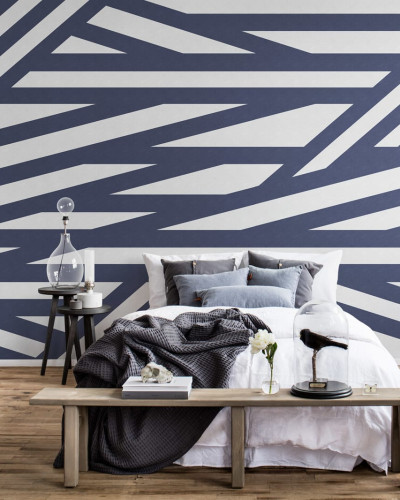 Tapet cu dungi geometrice alb-albastru in design modern