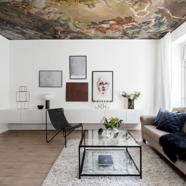 Fototapet cu pictură murală clasică într-o sufragerie elegantă