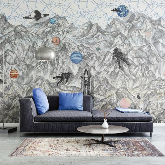 Fototapet cu munți și elemente cosmice într-o cameră decorată