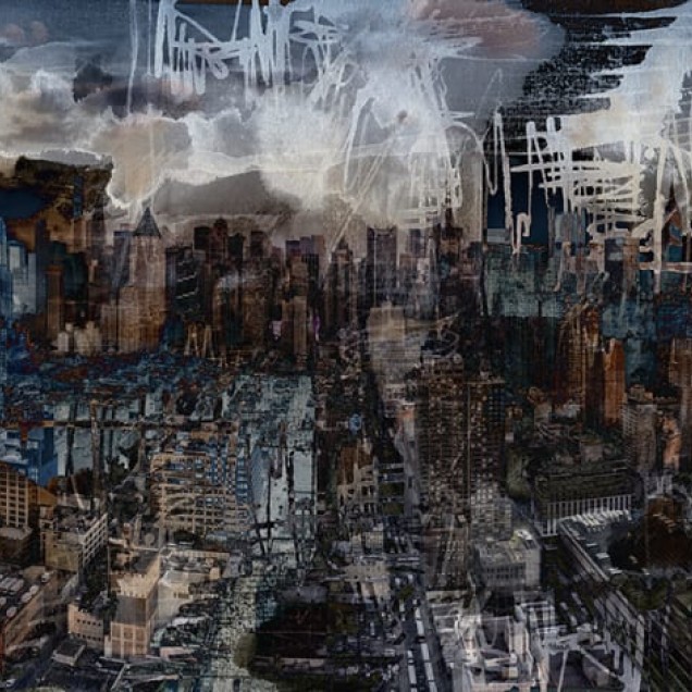 Tapet Dystopia cu imagine panoramică a orașului, încadrată de efecte de textură și pensulă.