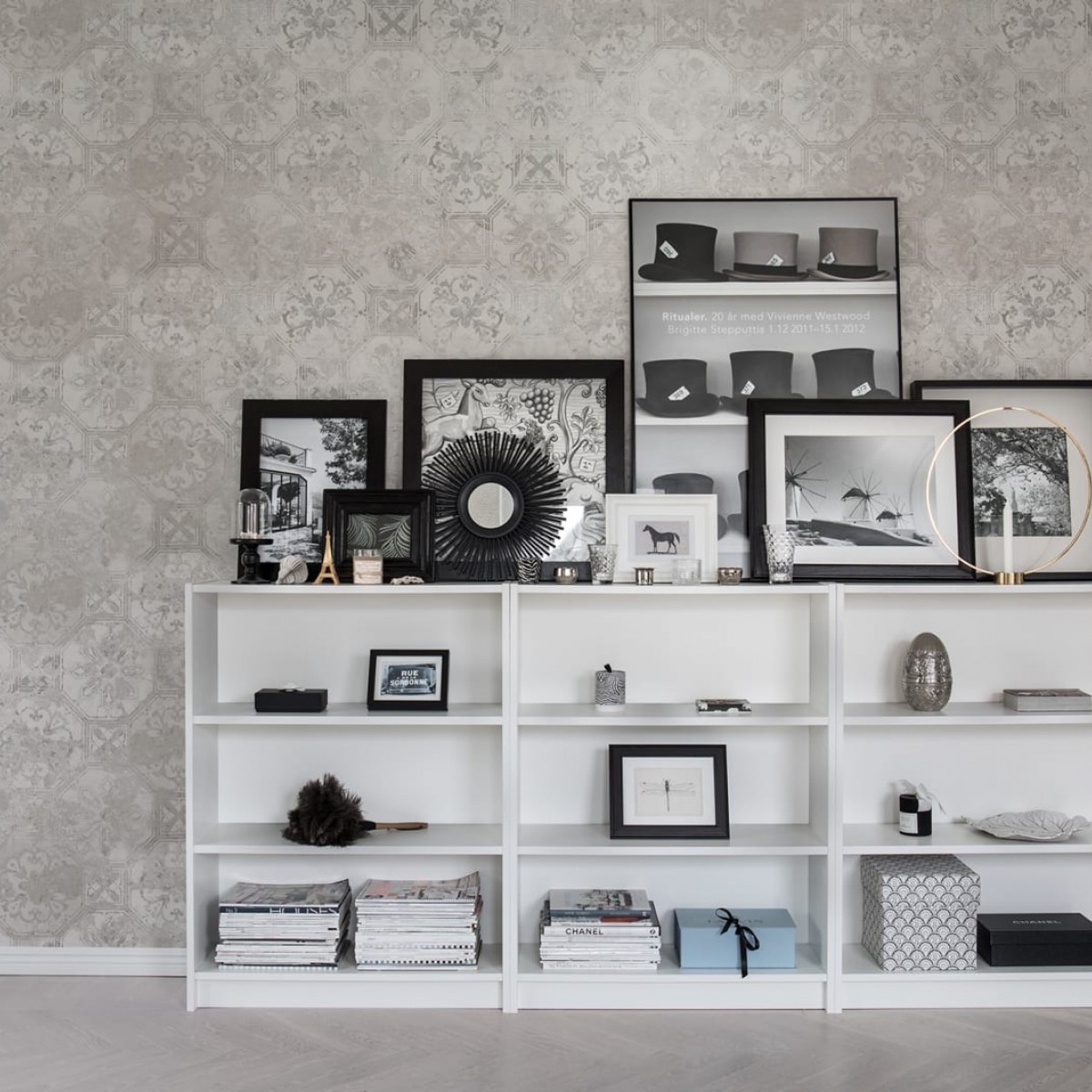 Fototapet Rebel Walls RBW-R17382. Conține culorile: Alb, Alb-Gri, Gri, Gri Piatră