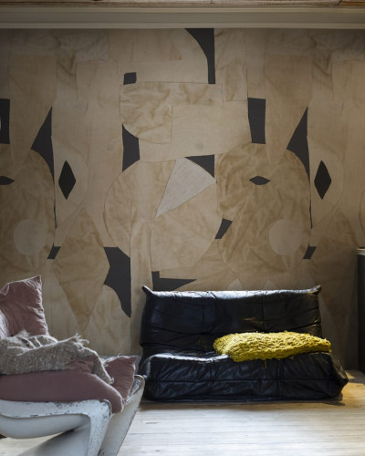 Tapet abstract cu design minimalist in tonuri calde de nisip