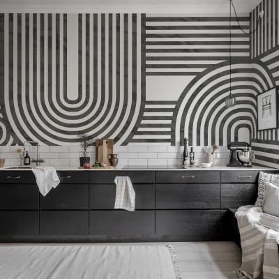 Tapet modern cu dungi negre si gri, cu textura de marmura