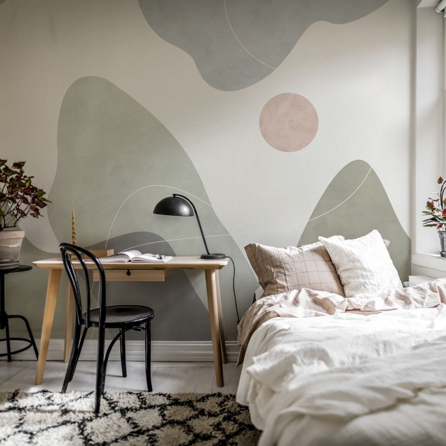 Tapet Terrain, Verde, cu design abstract modern, forme organice și culori neutre. Tapetul este perfect pentru un look calm și elegant.