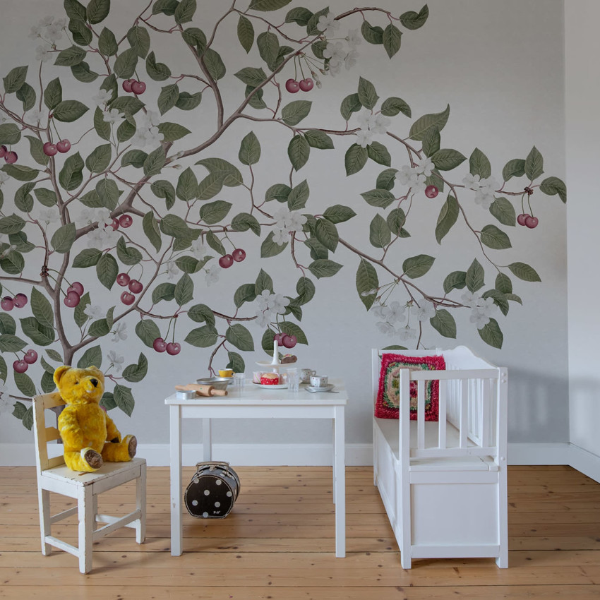 Tapet cu cireșe, Cherries, Midnight, un design clasic cu o notă modernă. Florile albe delicate contrastând cu fundalul întunecat.