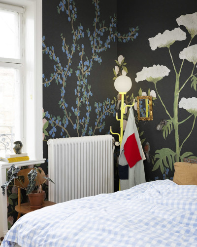 Tapet floral elegant Crowberry, Midnight